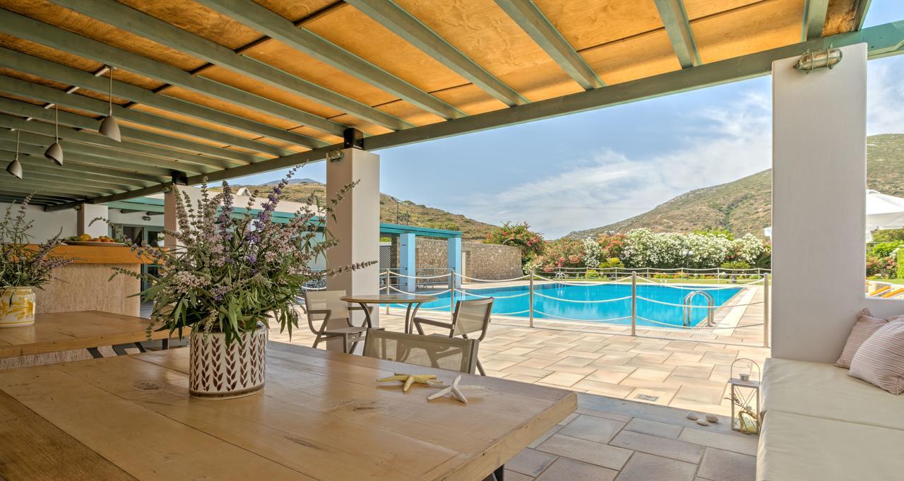 Dioni Hotel Skyros Exterior photo